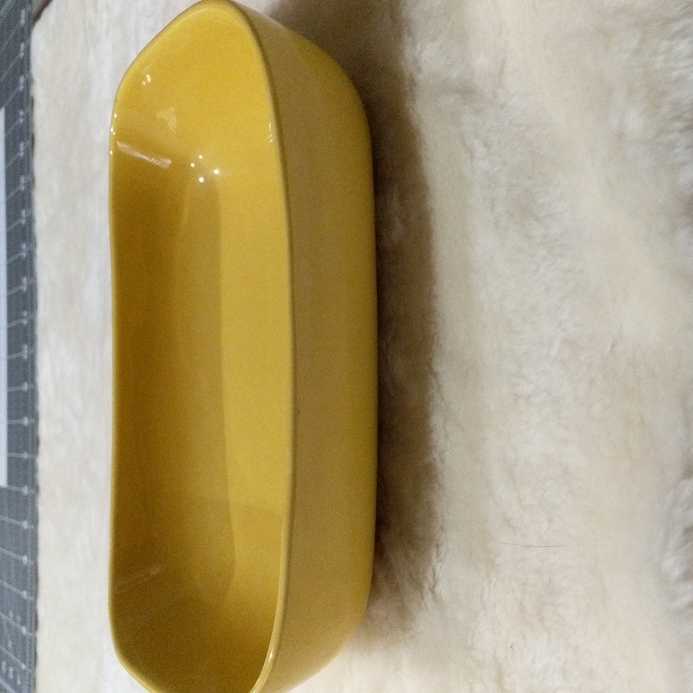 Vintage Franciscan mustard yellow vegetable bowl - Picture 2 of 7